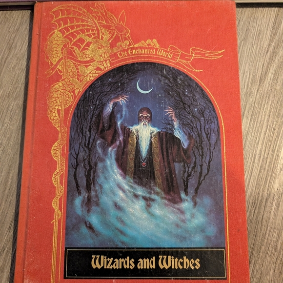 The Enchanted World Book Set - Picture 2 of 7